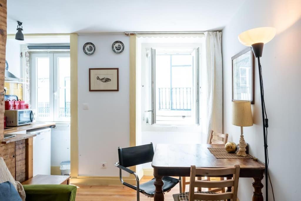 Lx Townhouse Ideal For Big Groups Prime Location Trendy Street Lisbona Esterno foto