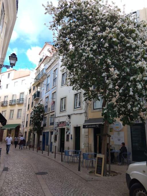 Lx Townhouse Ideal For Big Groups Prime Location Trendy Street Lisbona Esterno foto